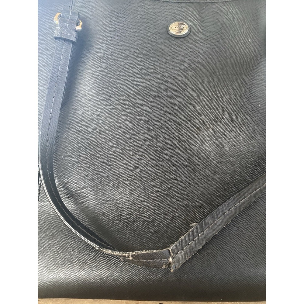 Designer Authentic Coach Purse Black Large Defects On Handle - Picture 2 of 8